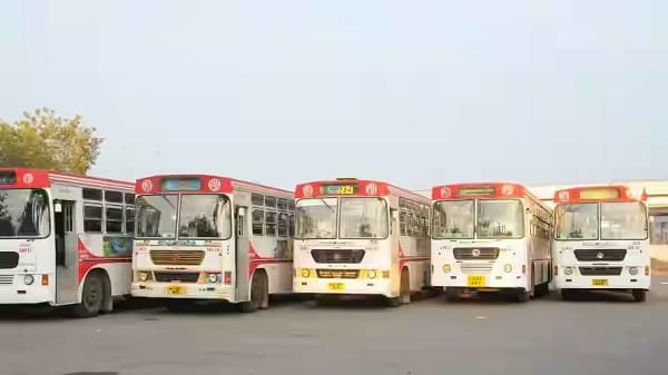 Multiplex Bus Stop in Ahmedabad